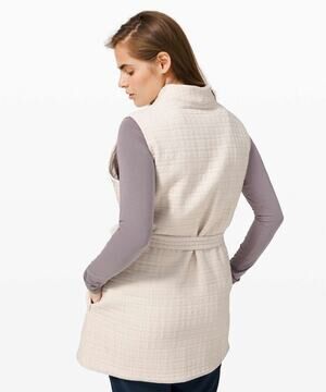 LULULEMON Serene Travels Quilted Belted Layering Pocket Vest Jacket 8 M $168